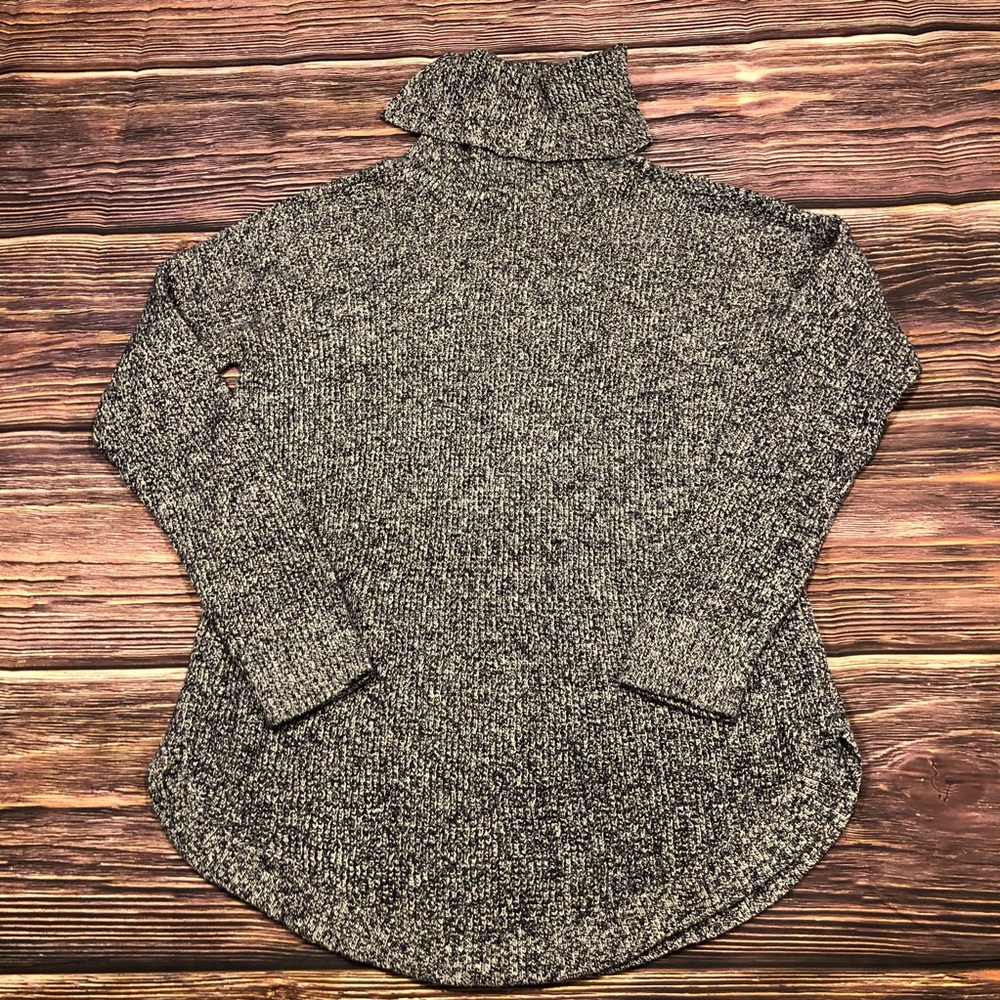 Old Navy turtleneck sweater